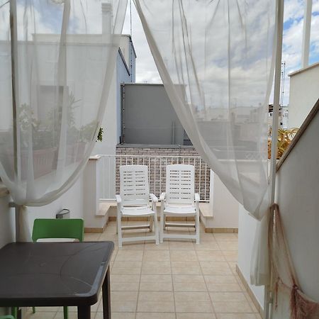 Апартаменты Casa Rodolovich Locazione Breve Полиньяно-а-Маре Экстерьер фото