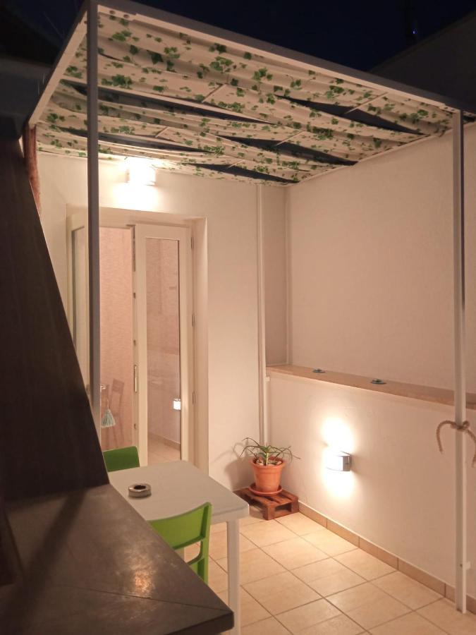 Апартаменты Casa Rodolovich Locazione Breve Полиньяно-а-Маре Экстерьер фото